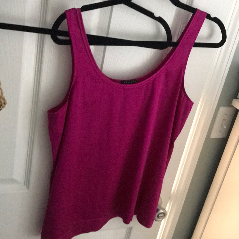 Theory scoop neck pink silk tank top